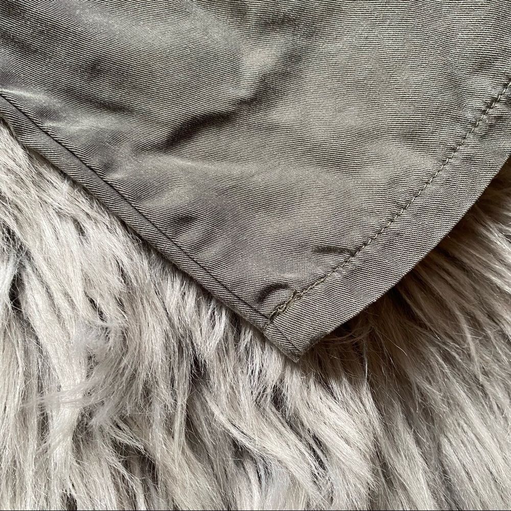 Tilly’s White Fawn Paper Bag Waist Pants, S - Picture 5 of 6